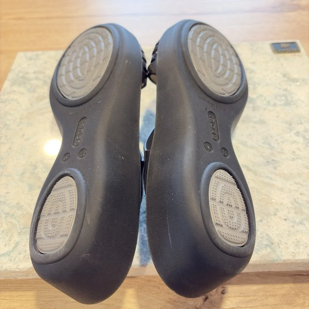 Crocs Meleen Women's Black/Smoke Twist Strap Slip-On Comfort Slide Sandals‎ 7